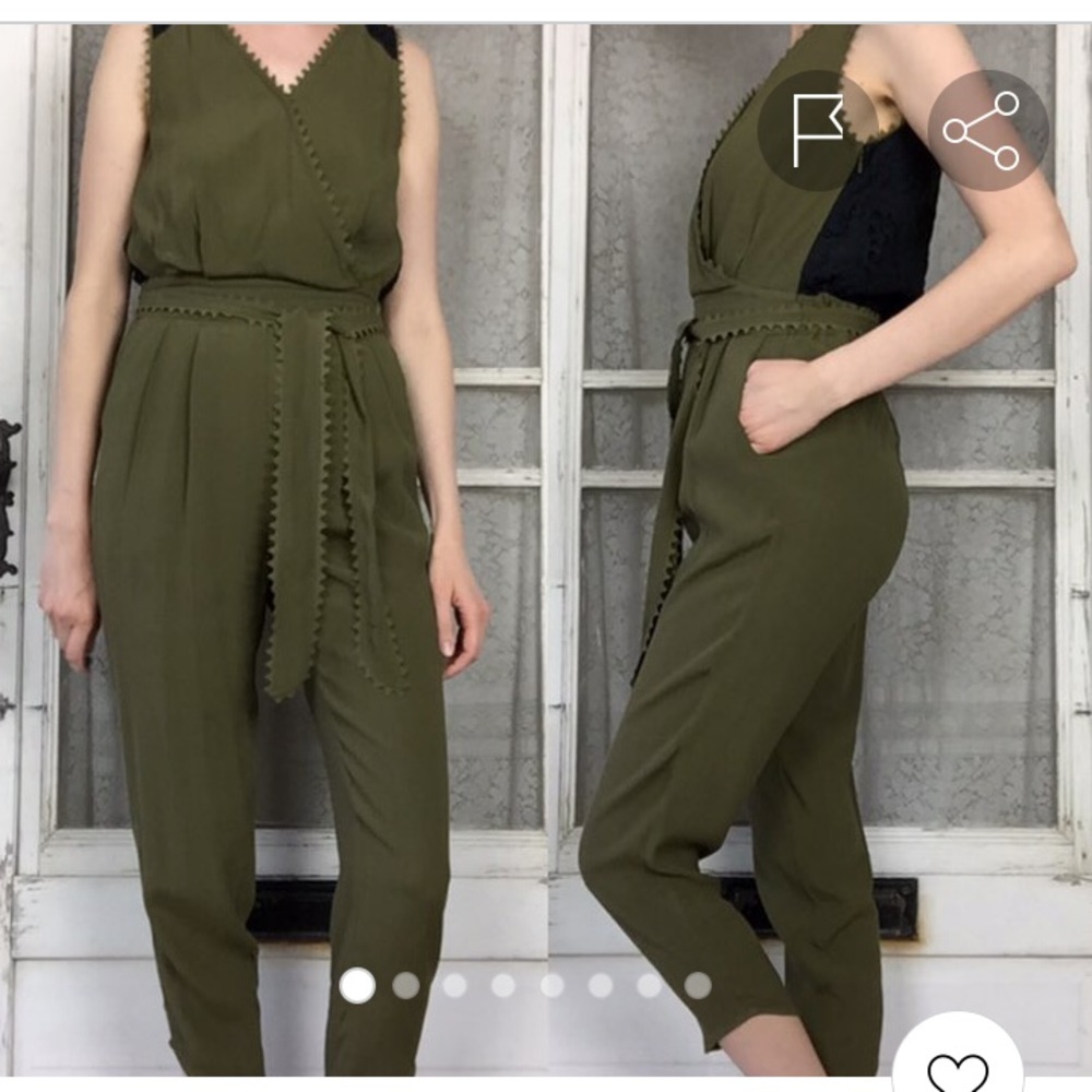 Jumpsuit - Picture 6 of 7